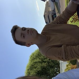 Meet your Posher, Asher